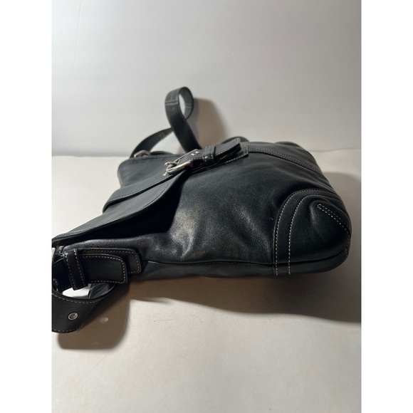 Black Leather Shoulder Bag - Picture 6 of 10